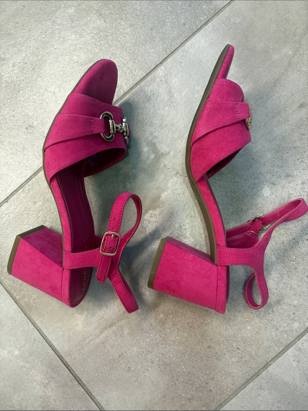 Anne Klein Fuchsia Suede Slingback Sandals with Horsebit Accent - Picture 3 of 6
